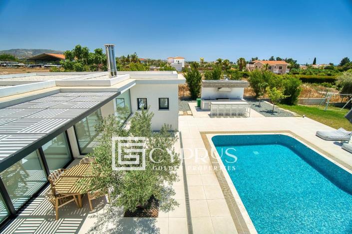 Image No.23-4 Bed Villa / Detached for sale