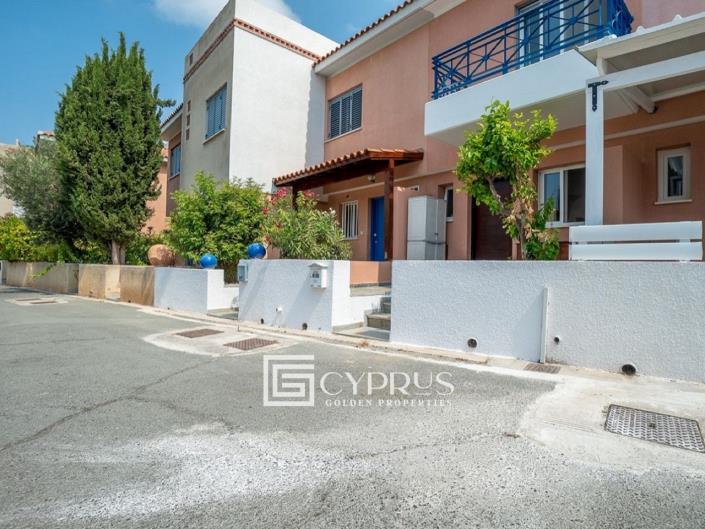 Image No.2-Maison de ville de 2 chambres à vendre à Universal