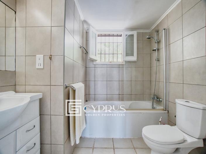 Image No.15-2 Bed Bungalow for sale