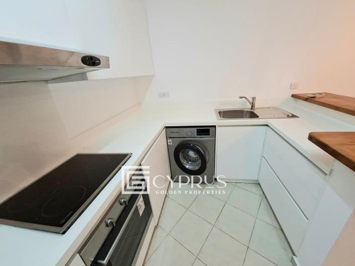 Image No.10-2 Bed Townhouse for sale