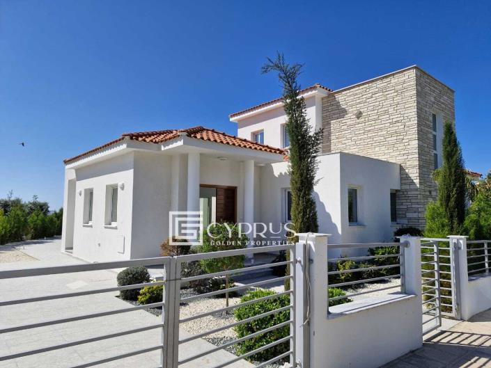 Image No.1-4 Bed Villa / Detached for sale