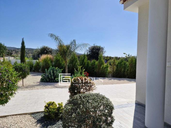 Image No.5-4 Bed Villa / Detached for sale