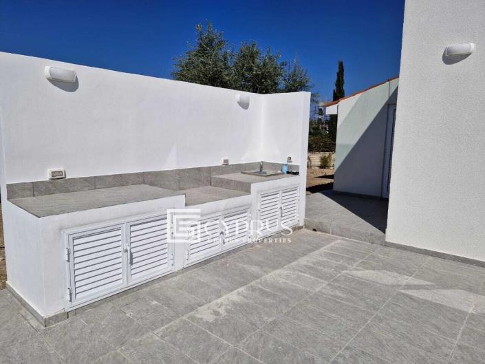 Image No.9-4 Bed Villa / Detached for sale