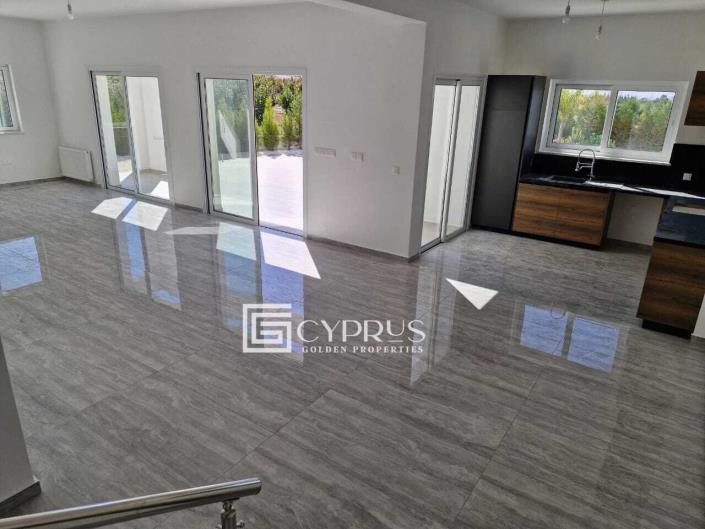 Image No.16-4 Bed Villa / Detached for sale