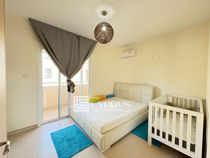 Image No.10-3 Bed Townhouse for sale