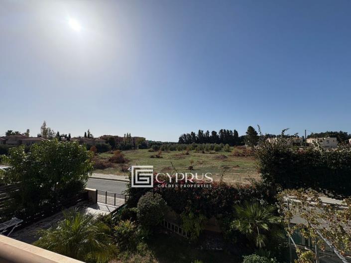 Image No.16-3 Bed Townhouse for sale