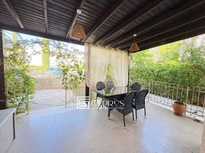 Image No.18-3 Bed Townhouse for sale