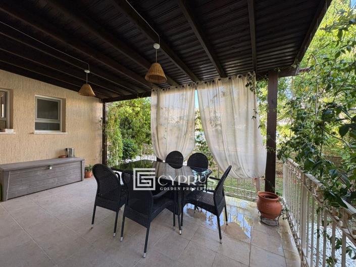 Image No.20-3 Bed Townhouse for sale