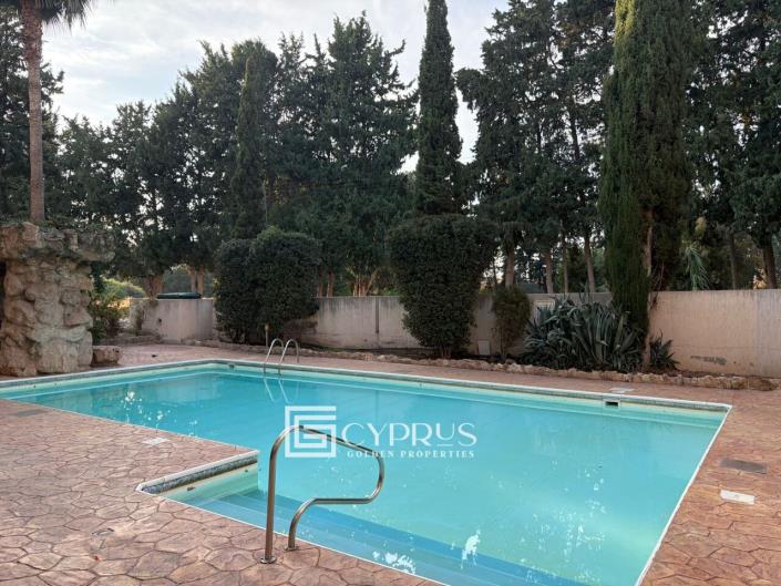 Image No.3-Appartement de 2 chambres à vendre à Universal