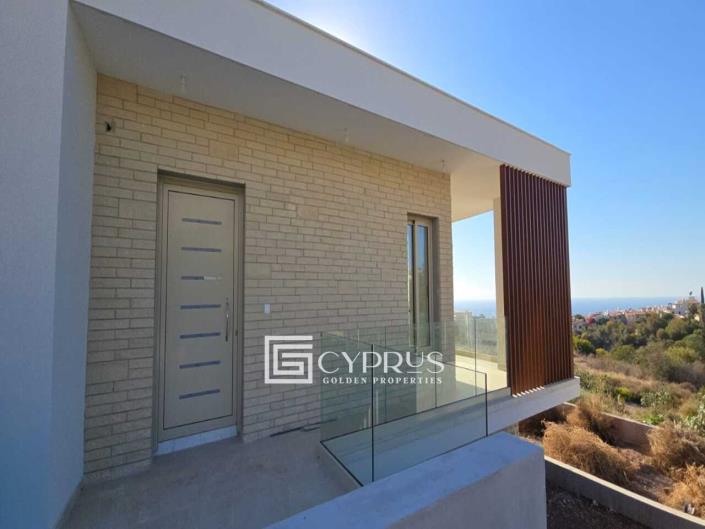 Image No.8-3 Bed Villa / Detached for sale