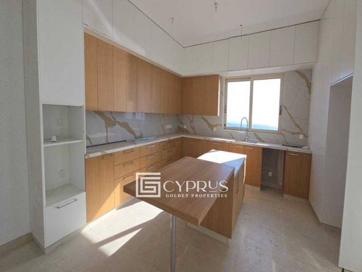 Image No.17-3 Bed Villa / Detached for sale