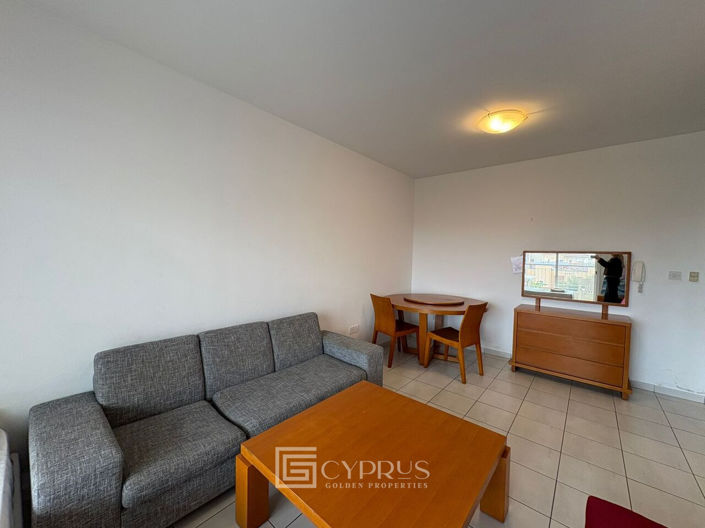 Image No.3-Appartement de 2 chambres à vendre à Universal