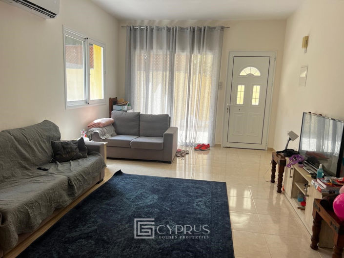 Image No.5-2 Bed Townhouse for sale