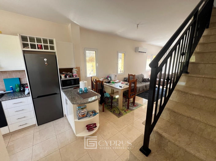 Image No.8-2 Bed Townhouse for sale