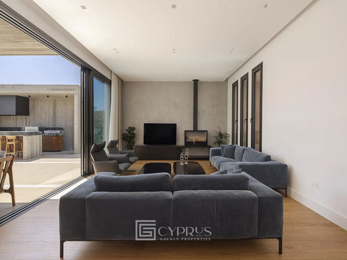 Image No.13-4 Bed Bungalow for sale