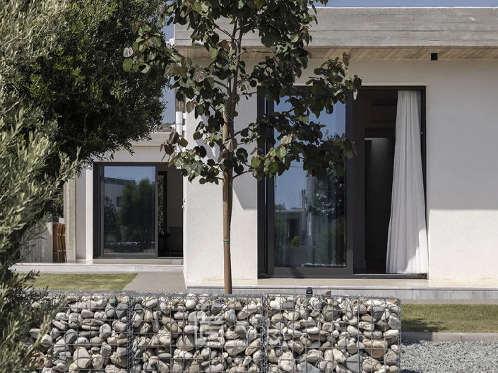 Image No.18-4 Bed Bungalow for sale