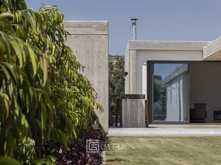 Image No.19-4 Bed Bungalow for sale