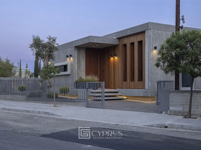 Image No.23-4 Bed Bungalow for sale