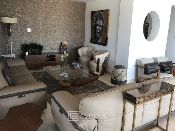 Image No.4-5 Bed Villa for sale