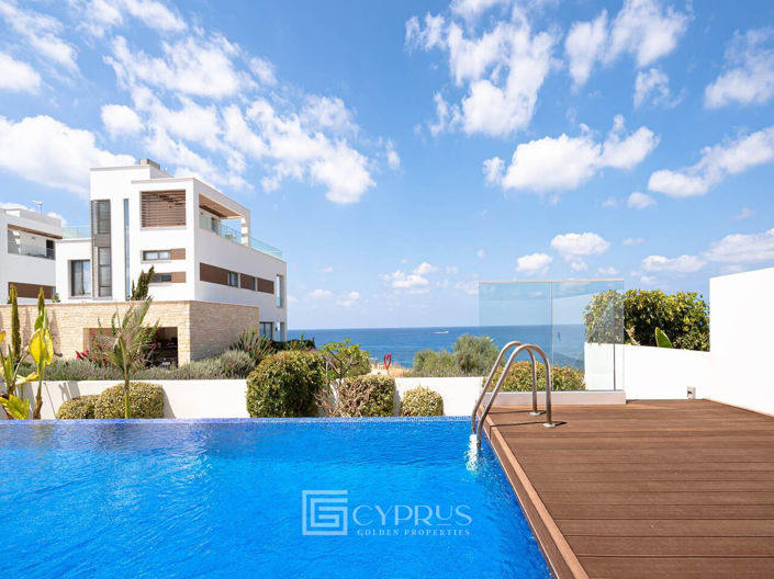 Image No.4-4 Bed Villa for sale