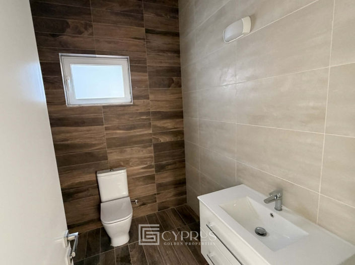 Image No.25-Villa de 4 chambres à vendre à Peyia