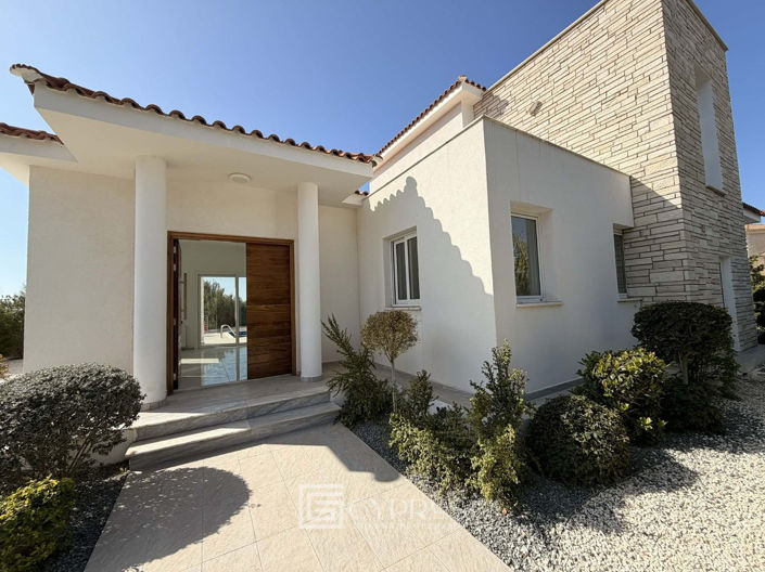 Image No.26-Villa de 4 chambres à vendre à Peyia