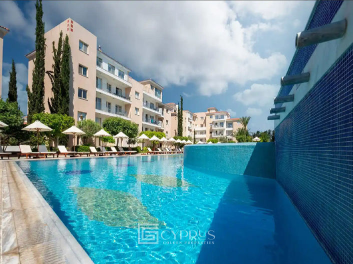 Image No.2-Appartement de 2 chambres à vendre à Universal