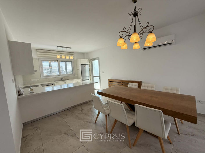 Image No.17-3 Bed Villa for sale