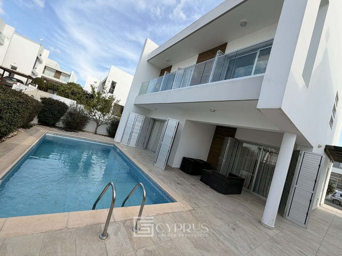 Image No.6-3 Bed Villa for sale