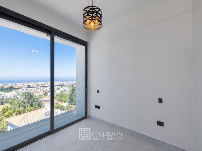 Image No.14-2 Bed Apartment for sale