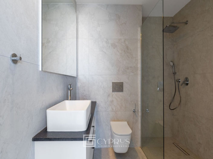 Image No.15-2 Bed Apartment for sale