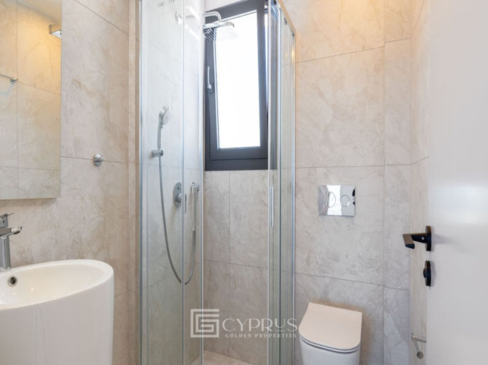 Image No.14-2 Bed Apartment for sale