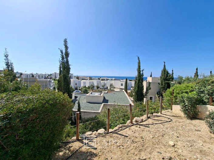 Image No.3-2 Bed Townhouse for sale