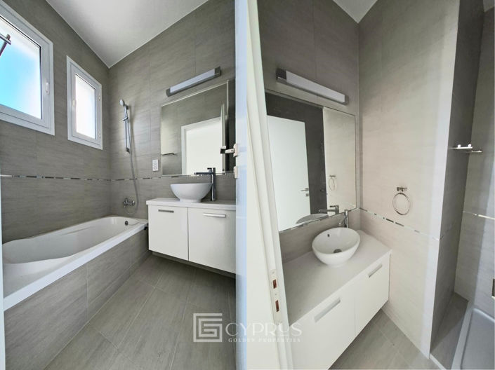 Image No.9-2 Bed Townhouse for sale