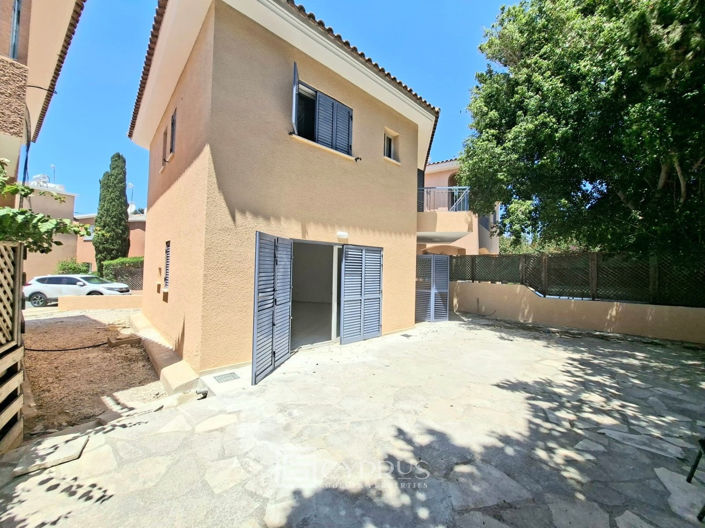 Image No.2-3 Bed Villa for sale