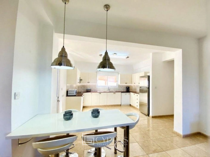 Image No.15-Villa de 5 chambres à vendre à Chlorakas