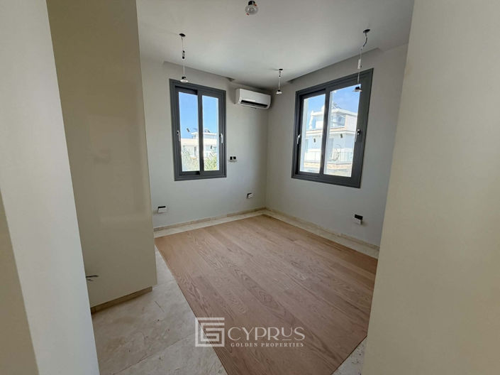 Image No.18-Villa de 4 chambres à vendre à Peyia