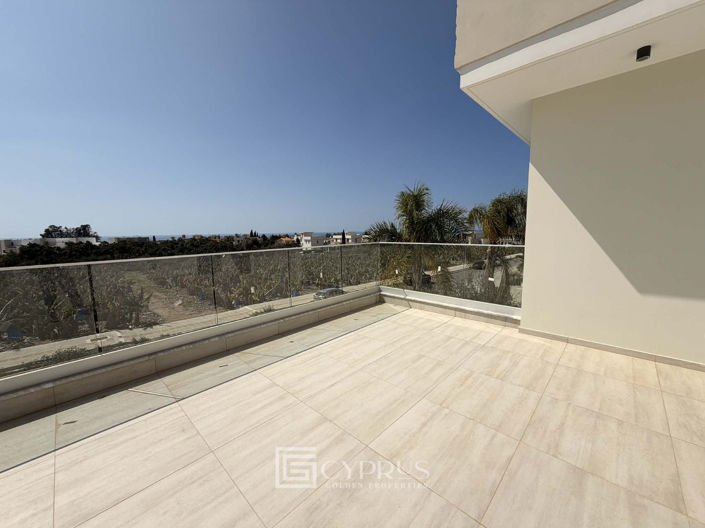 Image No.20-Villa de 4 chambres à vendre à Peyia