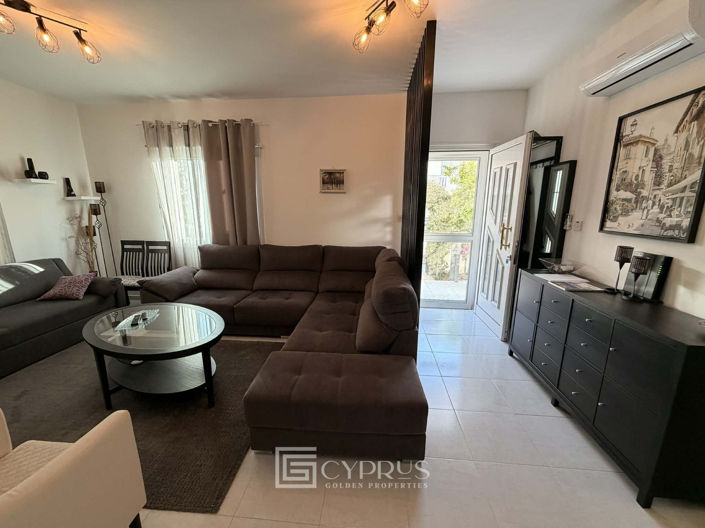 Image No.4-Appartement de 2 chambres à vendre à Universal