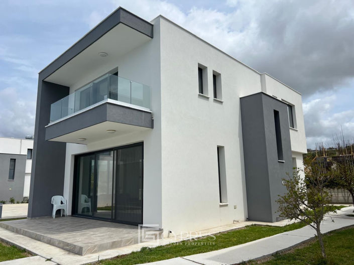 Image No.4-3 Bed Villa for sale