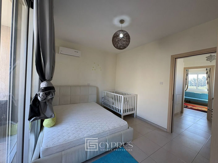 Image No.18-3 Bed Townhouse for sale