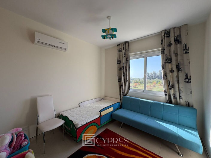 Image No.20-3 Bed Townhouse for sale