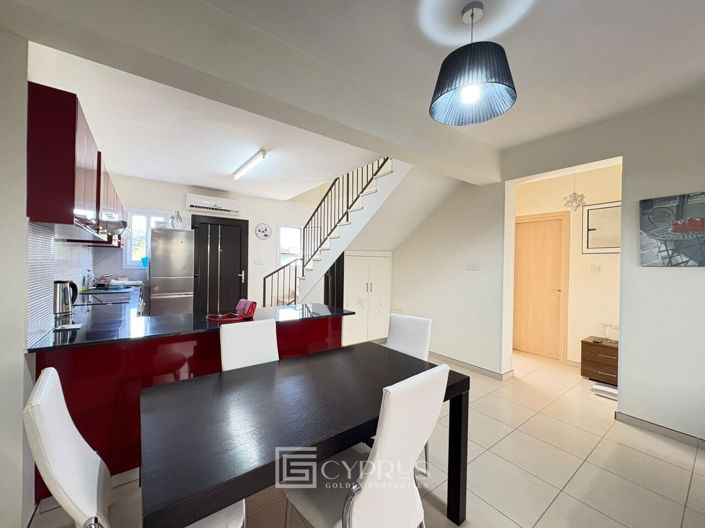 Image No.8-3 Bed Townhouse for sale