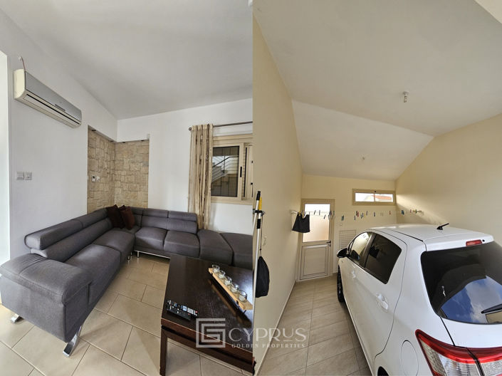 Image No.10-3 Bed Villa for sale