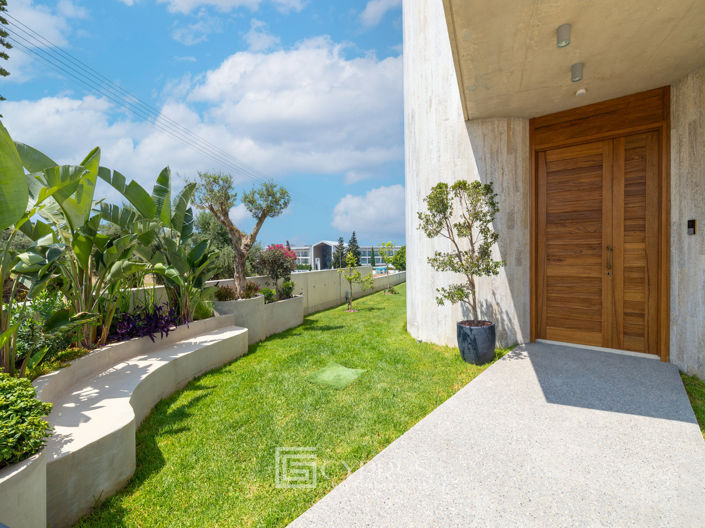 Image No.9-3 Bed Villa for sale