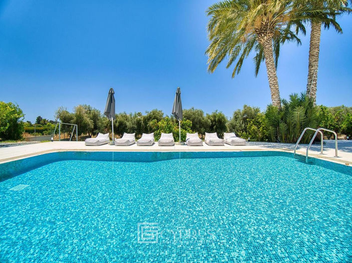 Image No.11-4 Bed Villa for sale