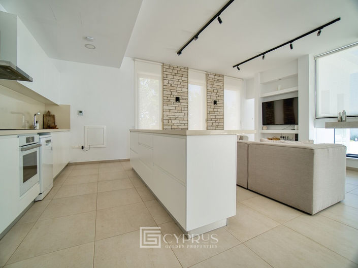 Image No.15-4 Bed Villa for sale