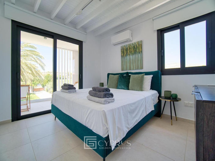 Image No.24-4 Bed Villa for sale