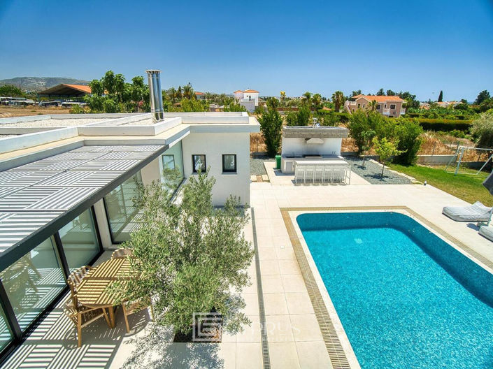 Image No.3-4 Bed Villa for sale