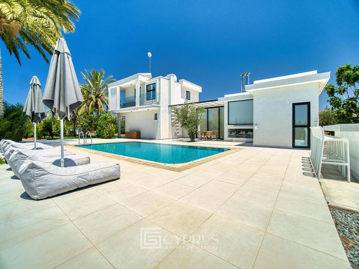 Image No.9-4 Bed Villa for sale